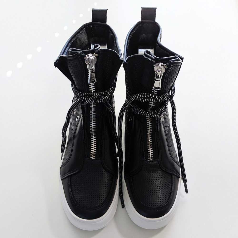 NWOT Steve Madden Anton Black High Top Sneaker - Picture 4 of 5